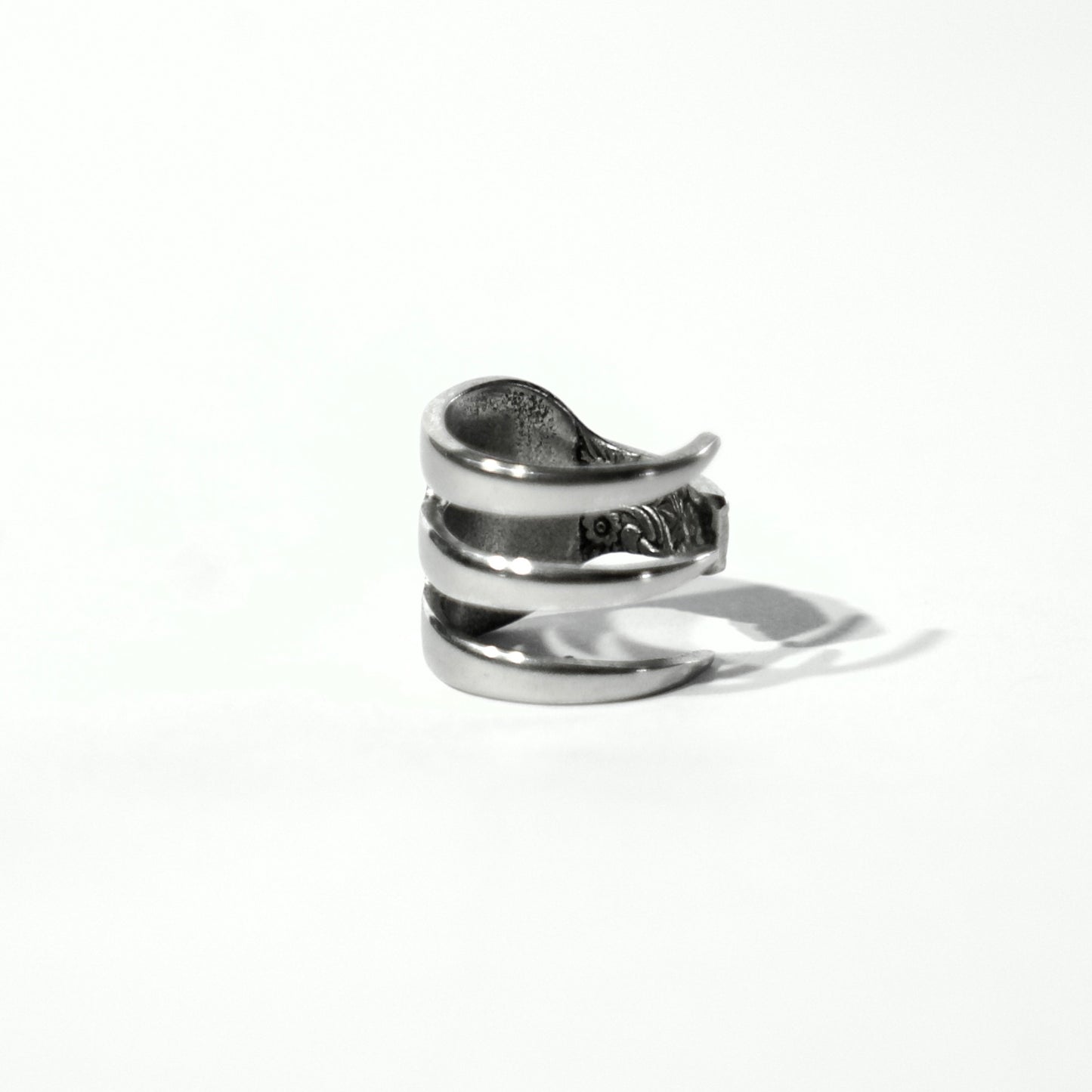 TALON RING