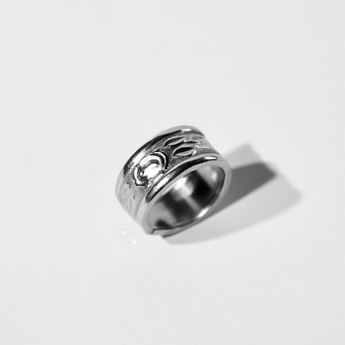 AFFINITY RING